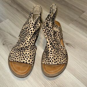 Blowfish summer sandal